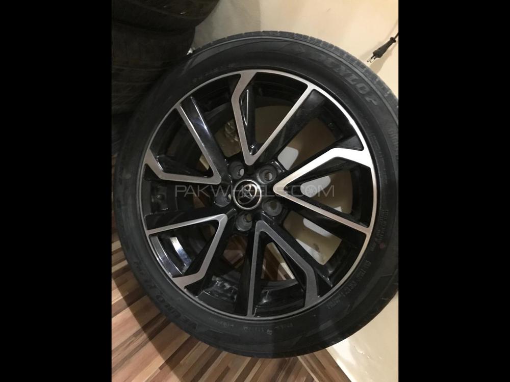 Toyota Corolla Orignal Thailand 17” rims and 17” tyres Image-1