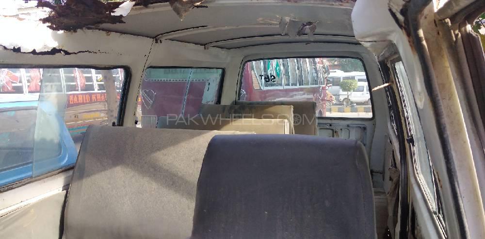 Nissan AD Van 1992 for Sale in Karachi Nissan AD Van 1992 for Sale in Karachi Image-5