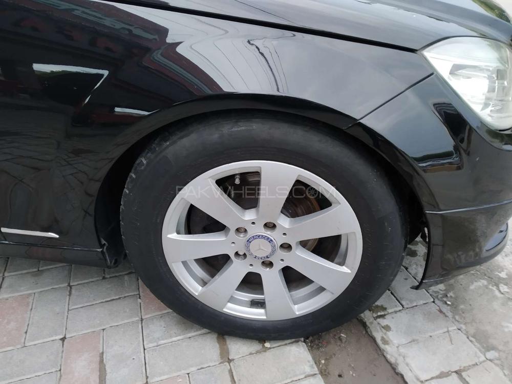 Mercedes Benz C Class 2007 for Sale in Lahore Mercedes Benz C Class 2007 for Sale in Lahore Image-3