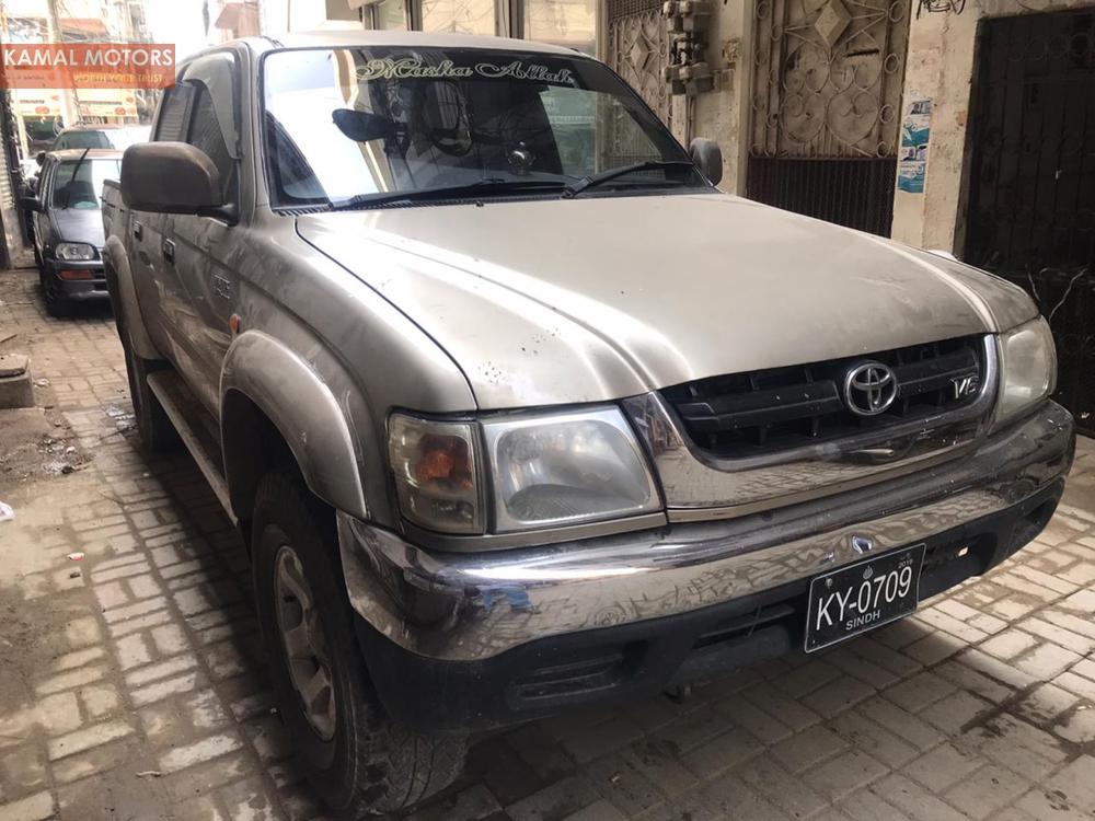Toyota Hilux 2002 for Sale in Karachi Toyota Hilux 2002 for Sale in Karachi Image-2
