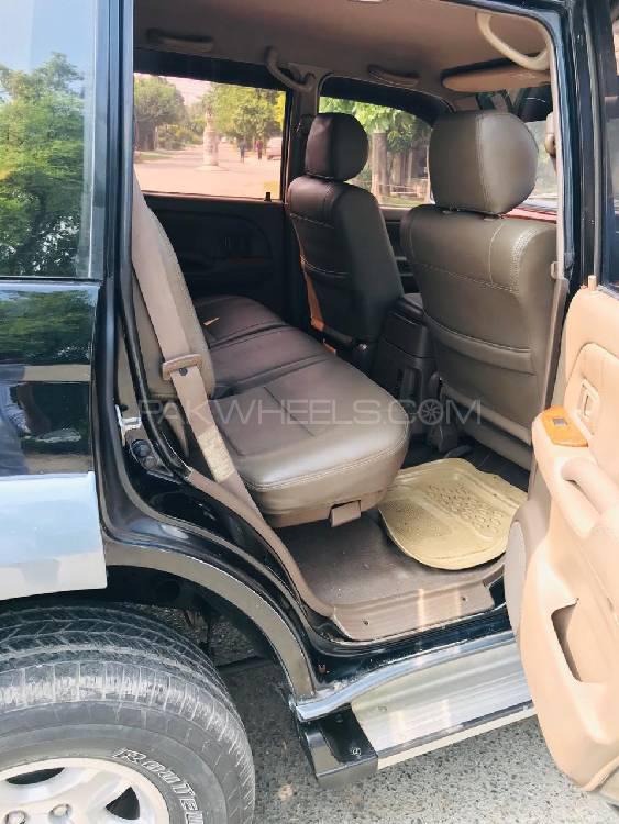 Toyota Prado 2002 for Sale in Lahore Toyota Prado 2002 for Sale in Lahore Image-12