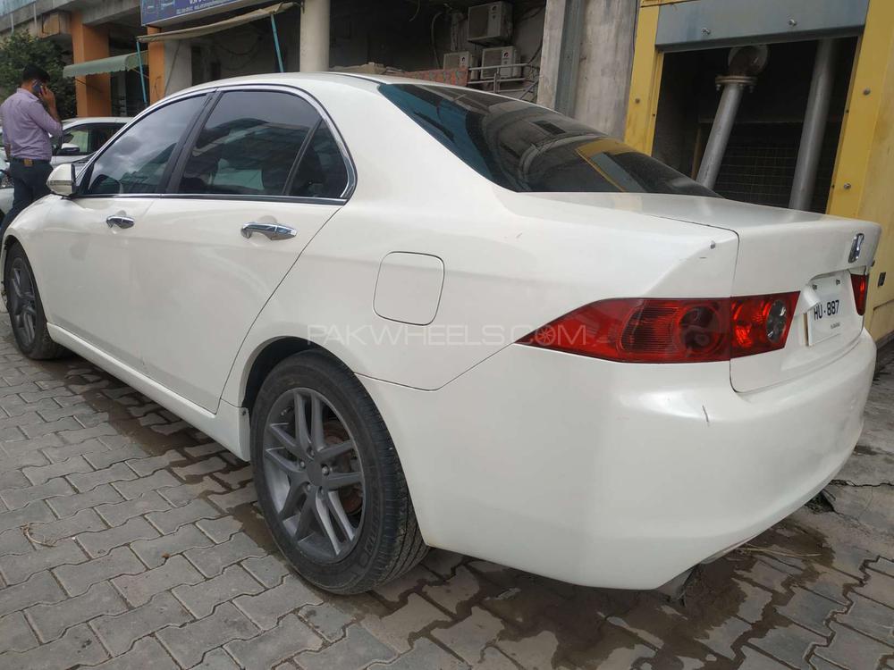 Honda Accord 2003 for Sale in Islamabad Honda Accord 2003 for Sale in Islamabad Image-4