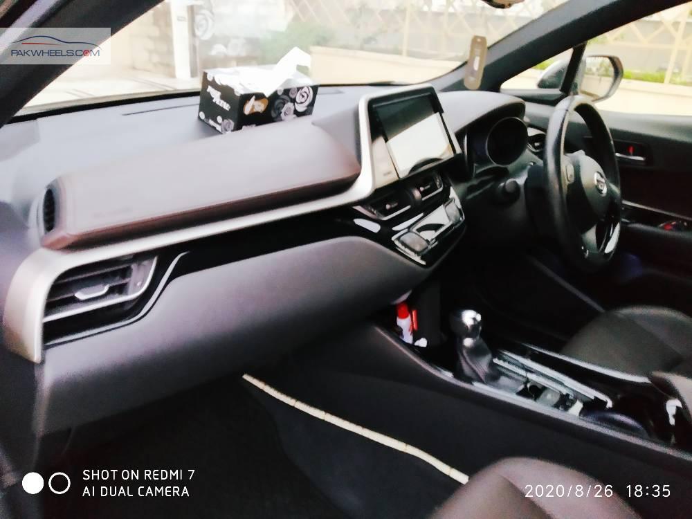 ٹویوٹا سی-ایچ آر 2018 for Sale in اسلام آباد ٹویوٹا سی-ایچ آر 2018 for Sale in اسلام آباد Image-15