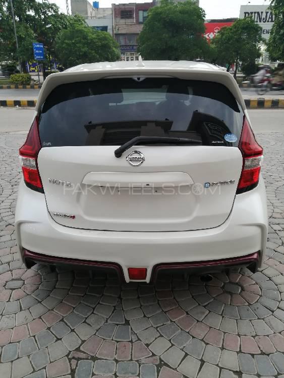 Nissan Note 2018 for Sale in Lahore Nissan Note 2018 for Sale in Lahore Image-2