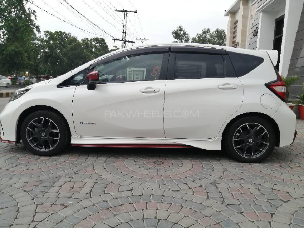 Nissan Note 2018 for Sale in Lahore Nissan Note 2018 for Sale in Lahore Image-4