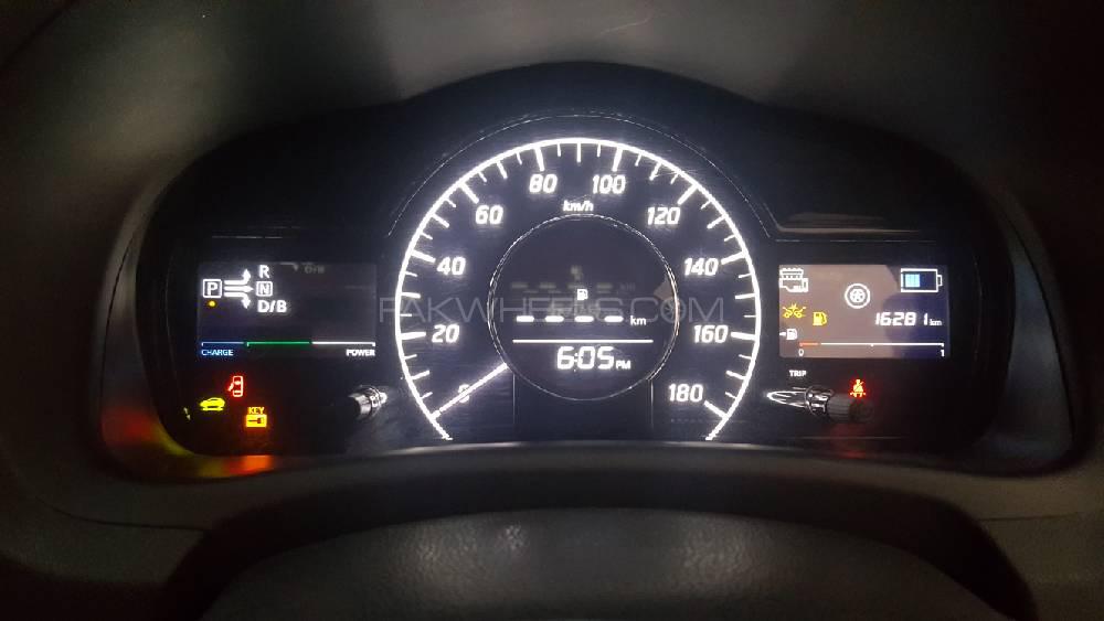 Nissan Note 2018 for Sale in Lahore Nissan Note 2018 for Sale in Lahore Image-15