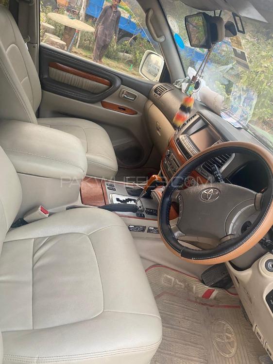 Toyota Land Cruiser 2002 for Sale in Lahore Toyota Land Cruiser 2002 for Sale in Lahore Image-3