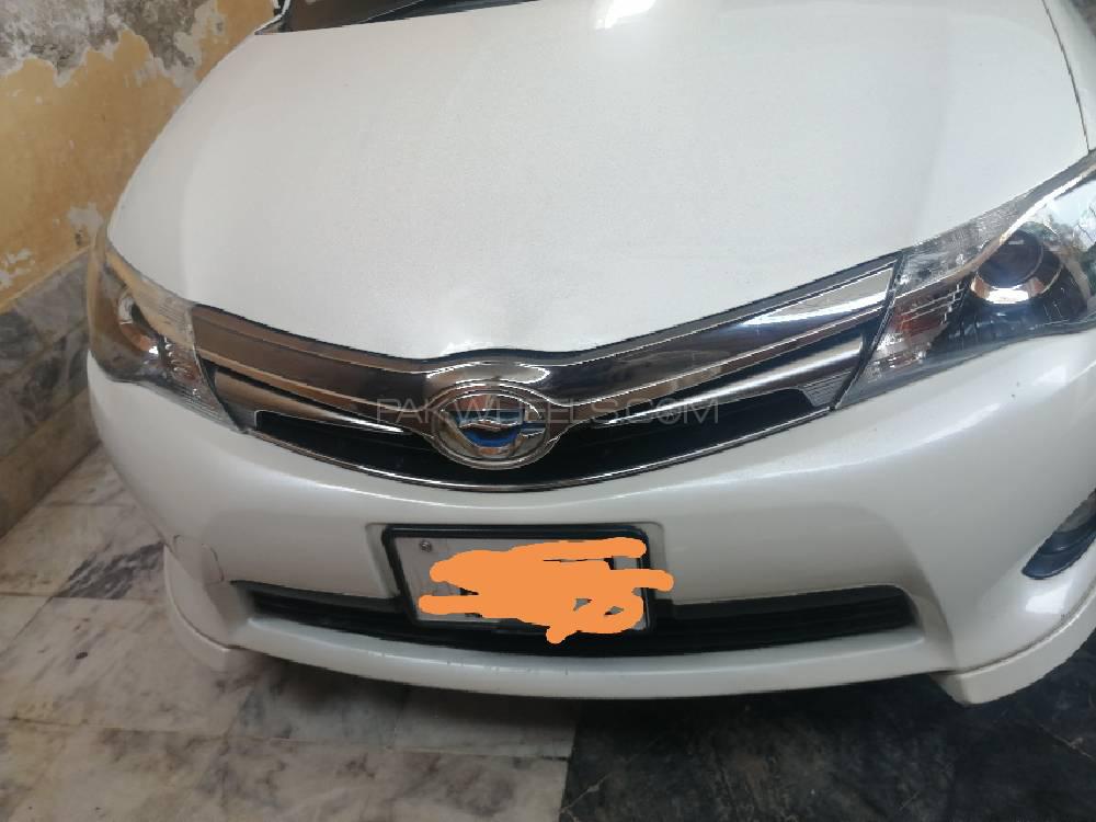 Toyota Corolla Fielder 2014 for Sale in Peshawar Image-1