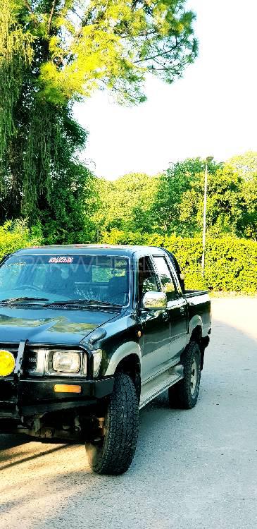 Toyota Hilux 1993 for Sale in Islamabad Image-1