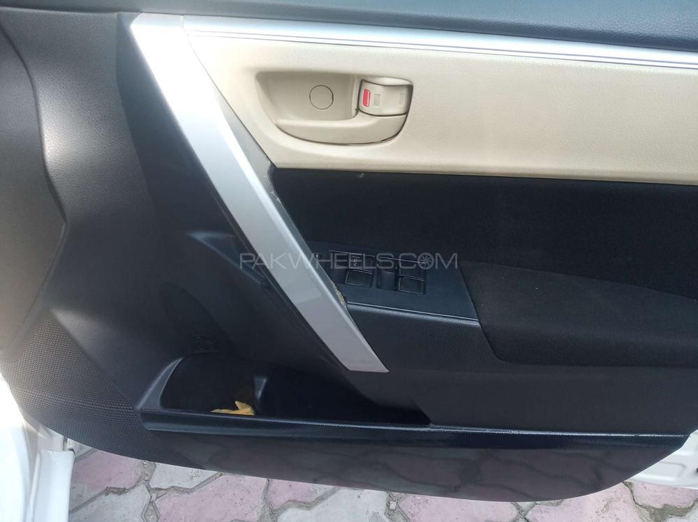 Toyota Corolla 2019 for Sale in Gujranwala Toyota Corolla 2019 for Sale in Gujranwala Image-9