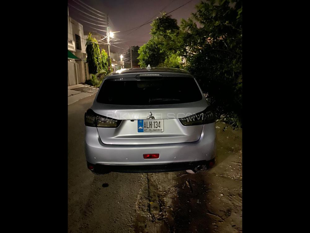 مٹسوبیشی آر وی آر 2013 for Sale in لاہور مٹسوبیشی آر وی آر 2013 for Sale in لاہور Image-3
