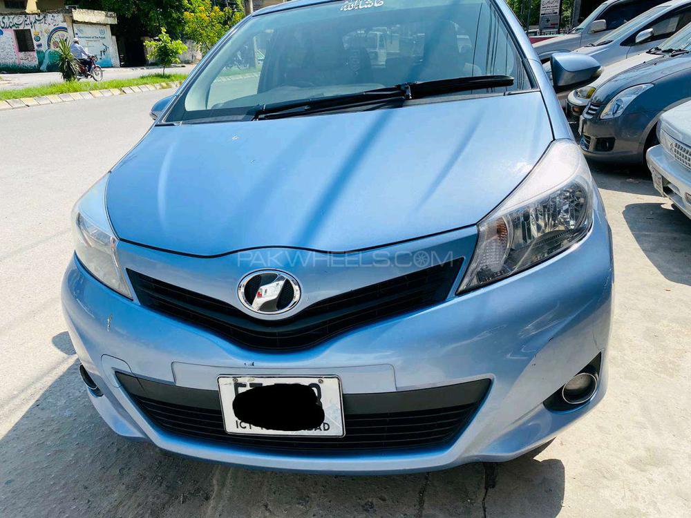 Toyota Vitz 2013 for Sale in Rawalpindi Image-1