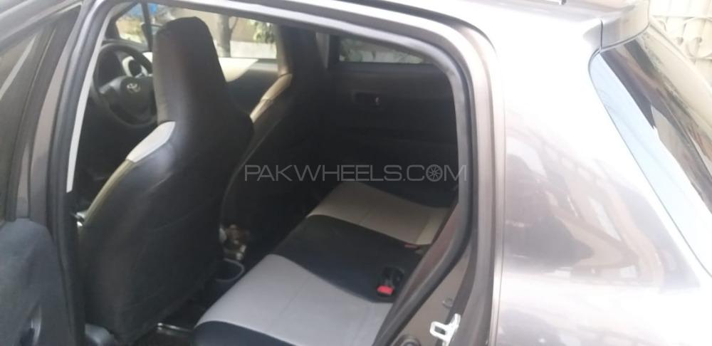 Toyota Vitz 2011 for Sale in Lahore Toyota Vitz 2011 for Sale in Lahore Image-5