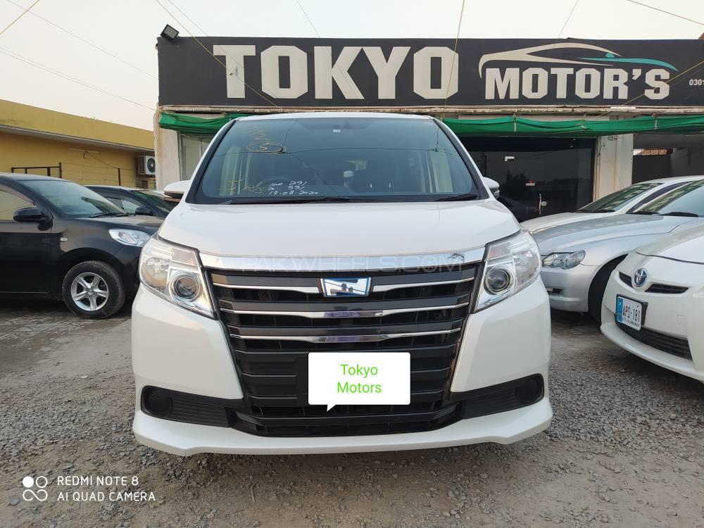 Toyota Noah 2015 for Sale in Peshawar Image-1