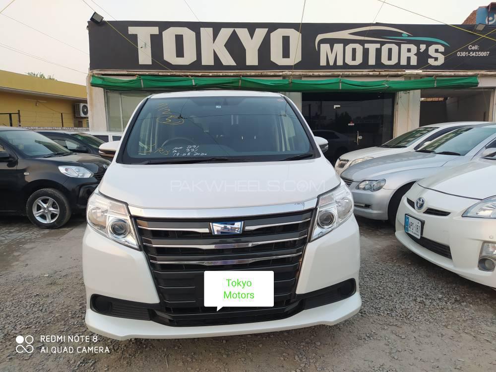 Toyota Noah 2015 for Sale in Peshawar Toyota Noah 2015 for Sale in Peshawar Image-2