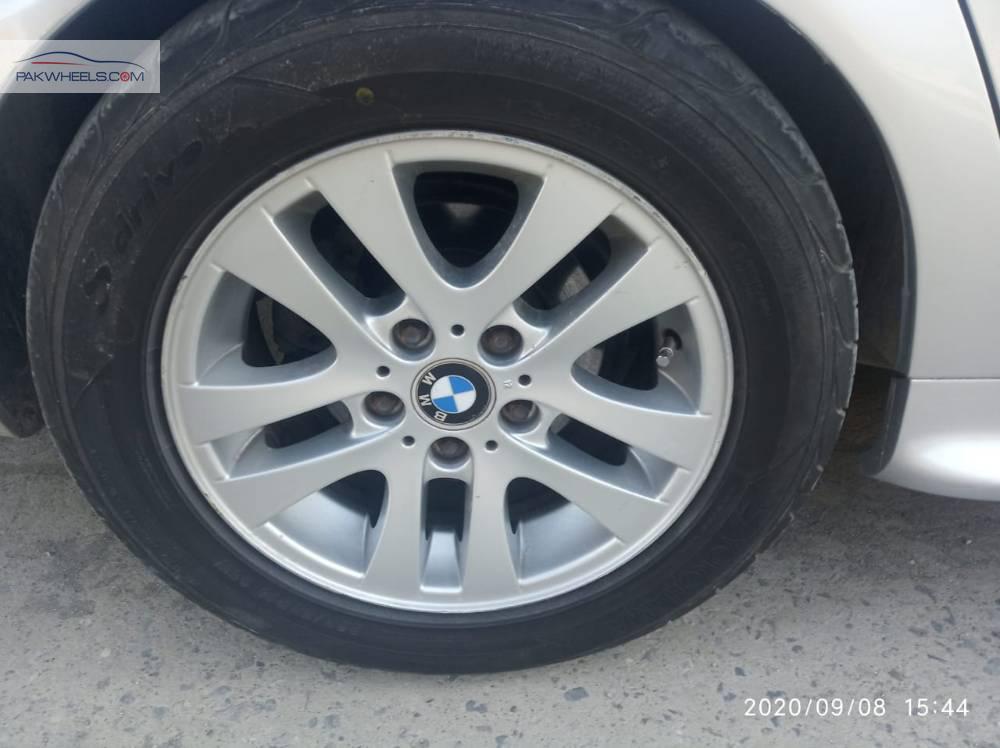 BMW 3 Series 2003 for Sale in Islamabad BMW 3 Series 2003 for Sale in Islamabad Image-8
