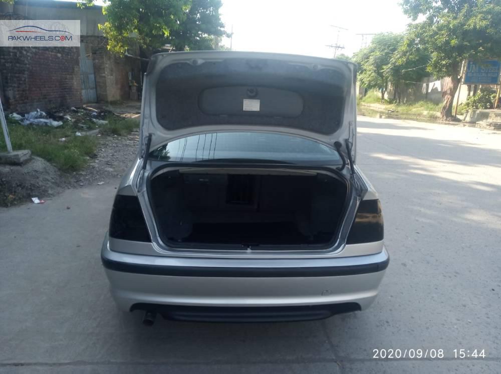 BMW 3 Series 2003 for Sale in Islamabad BMW 3 Series 2003 for Sale in Islamabad Image-11