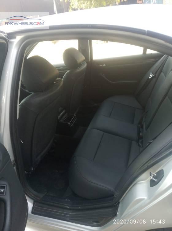 BMW 3 Series 2003 for Sale in Islamabad BMW 3 Series 2003 for Sale in Islamabad Image-15