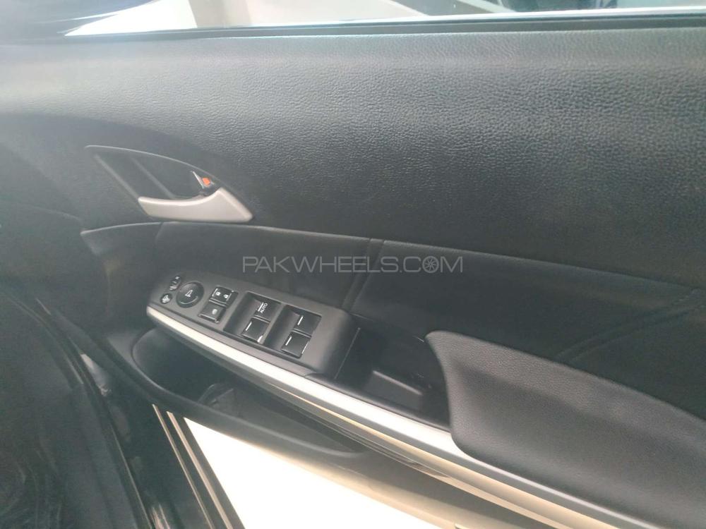 Honda Accord 2012 for Sale in Islamabad Honda Accord 2012 for Sale in Islamabad Image-5