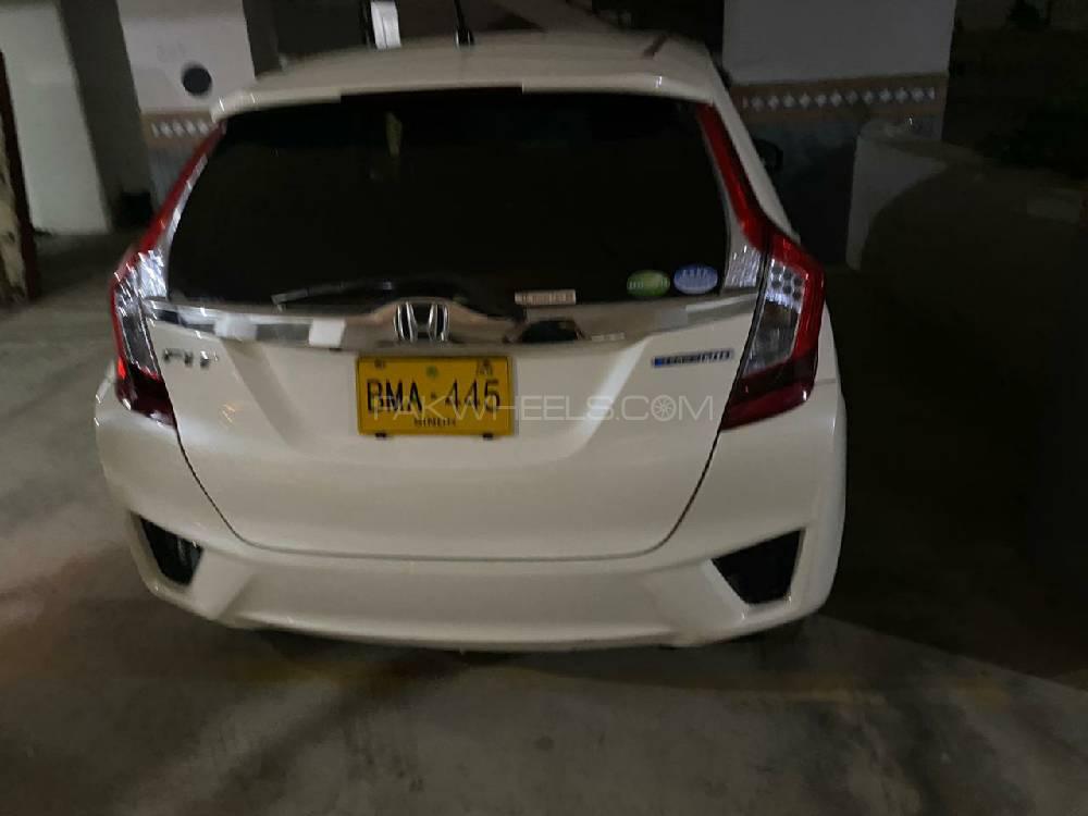 Honda Fit 2014 for Sale in Karachi Honda Fit 2014 for Sale in Karachi Image-4