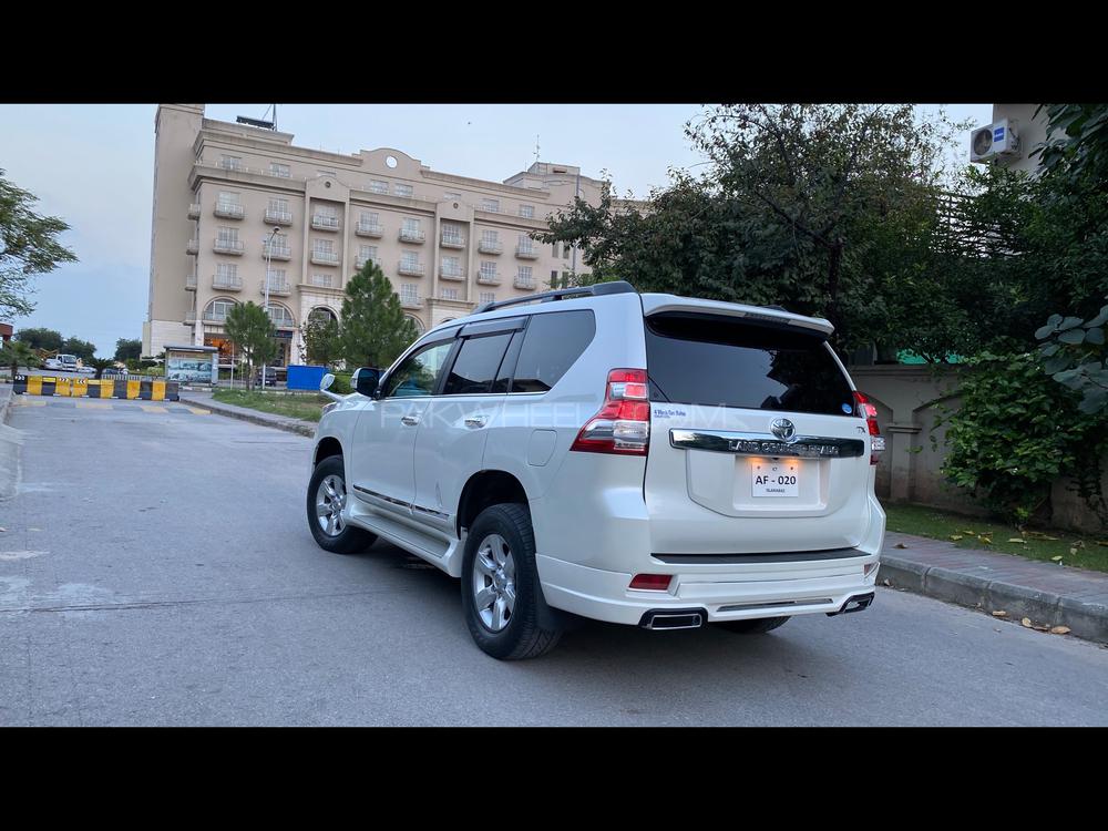 Toyota Prado 2013 for Sale in Islamabad Toyota Prado 2013 for Sale in Islamabad Image-4