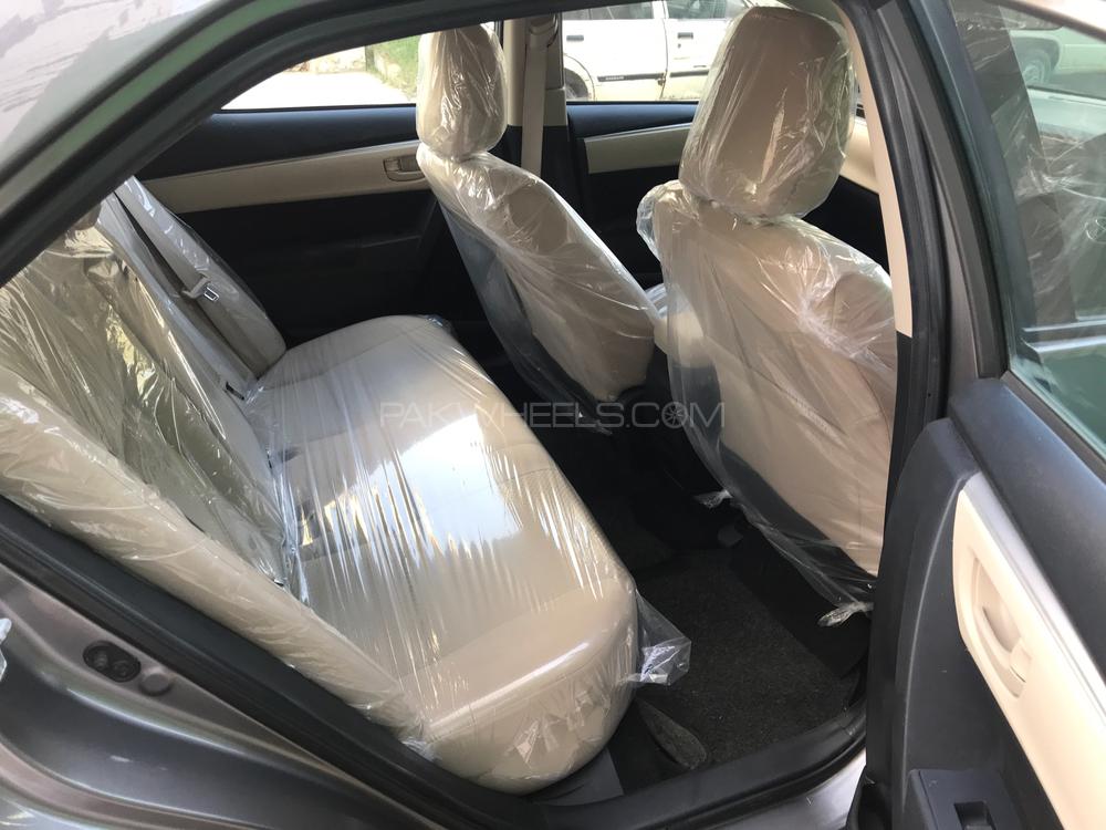 Toyota Corolla 2015 for Sale in Karachi Toyota Corolla 2015 for Sale in Karachi Image-5