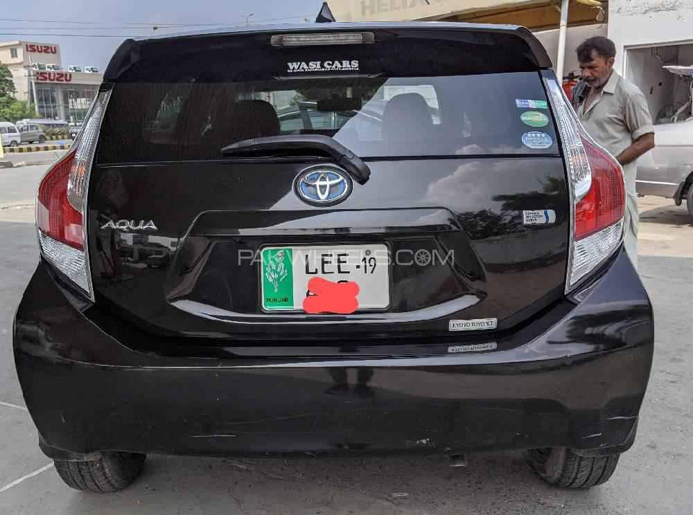 ٹویوٹا اکوا 2015 for Sale in فیصل آباد ٹویوٹا اکوا 2015 for Sale in فیصل آباد Image-3
