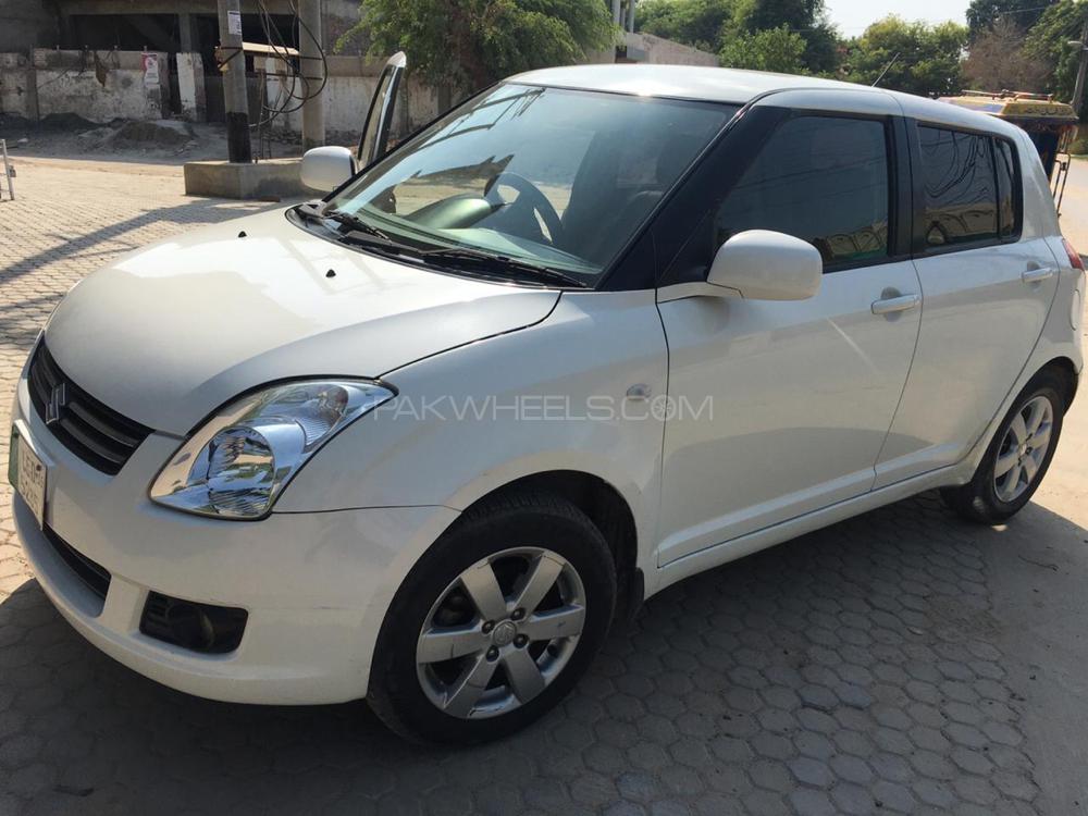 Suzuki Swift 2015 for Sale in Rahim Yar Khan Suzuki Swift 2015 for Sale in Rahim Yar Khan Image-5