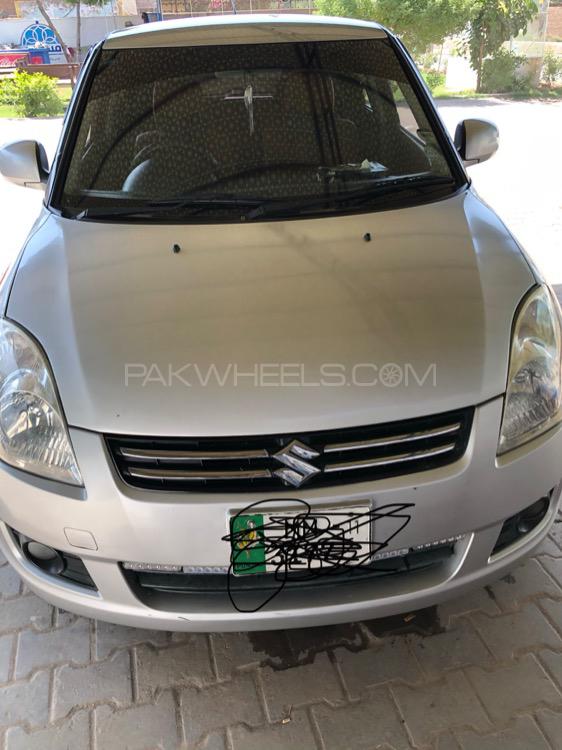 Suzuki Swift 2011 for Sale in Multan Image-1