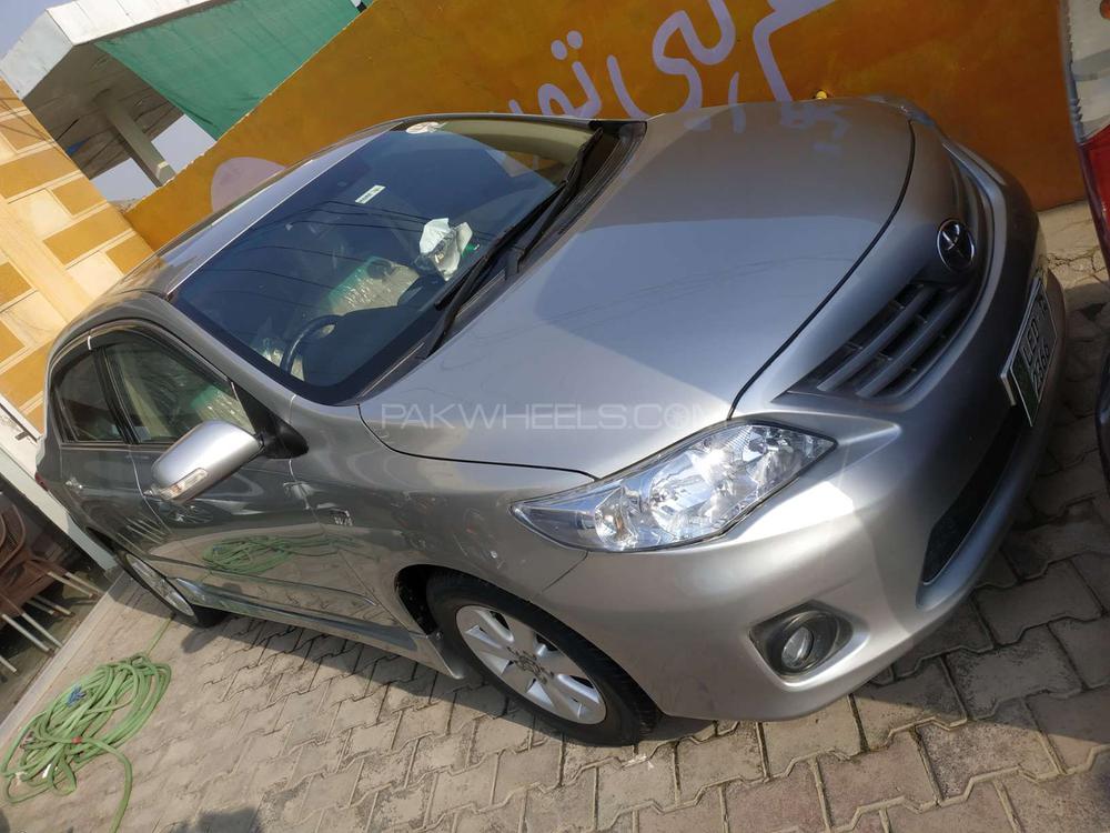 Toyota Corolla 2014 for Sale in Peshawar Image-1