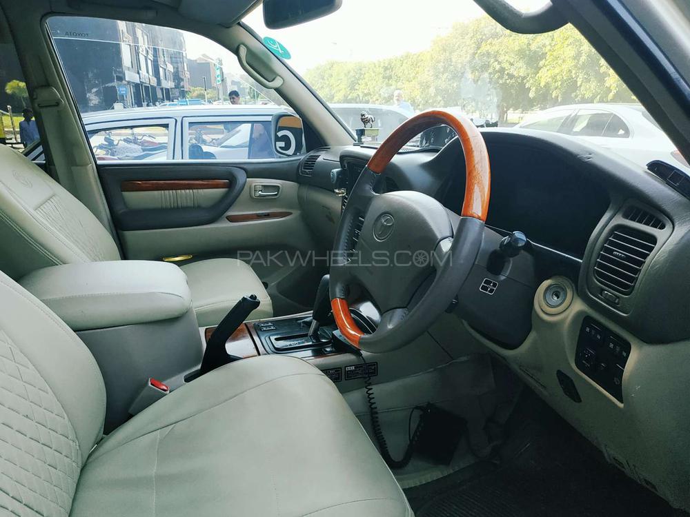 Toyota Land Cruiser 2002 for Sale in Rawalpindi Toyota Land Cruiser 2002 for Sale in Rawalpindi Image-7