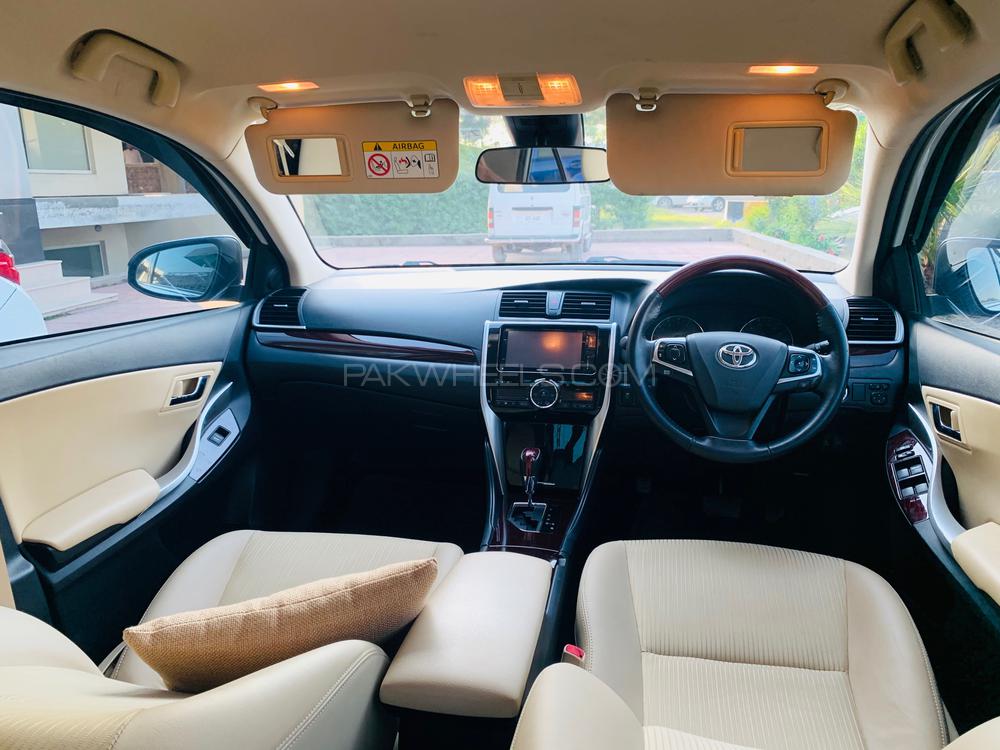 Toyota Premio 2017 for Sale in Islamabad Toyota Premio 2017 for Sale in Islamabad Image-12