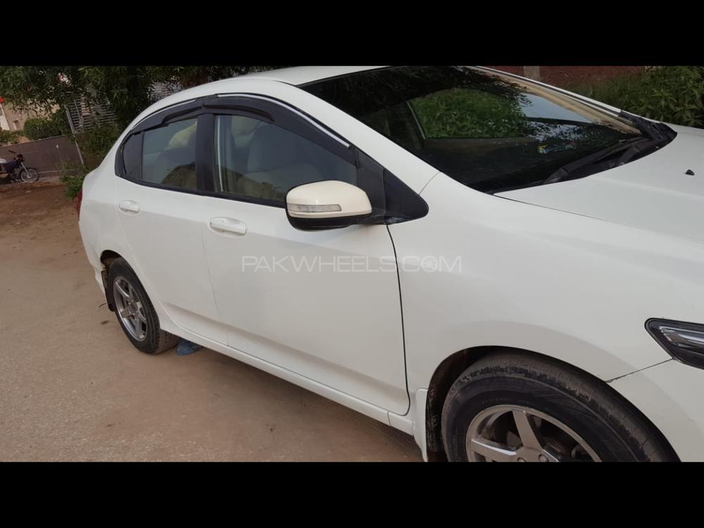 Honda City 2016 for Sale in Hyderabad Honda City 2016 for Sale in Hyderabad Image-11