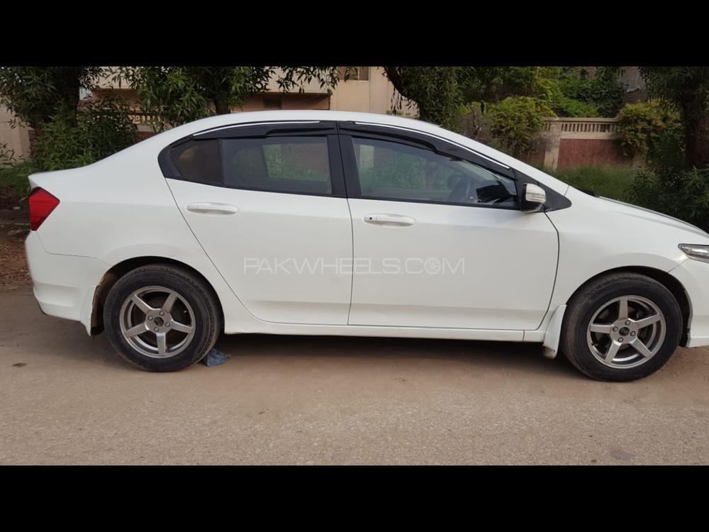 Honda City 2016 for Sale in Hyderabad Honda City 2016 for Sale in Hyderabad Image-12