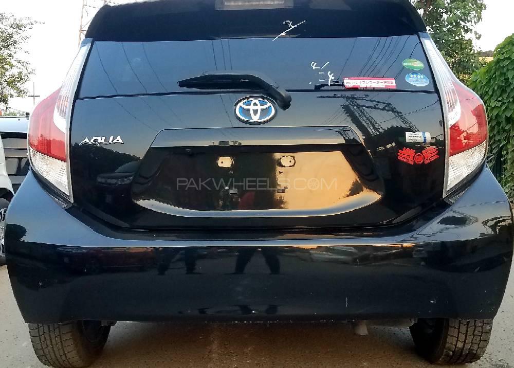 Toyota Aqua 2017 for Sale in Lahore Toyota Aqua 2017 for Sale in Lahore Image-4