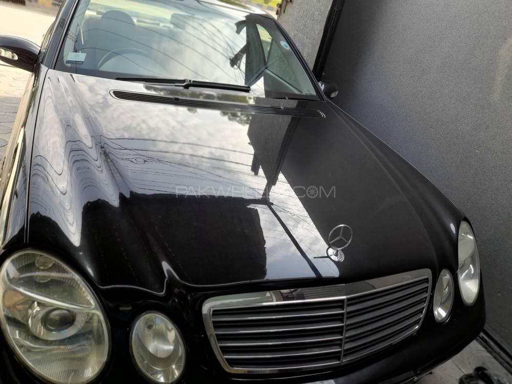 مرسڈیز بینز ای کلاس 2003 for Sale in لاہور مرسڈیز بینز ای کلاس 2003 for Sale in لاہور Image-16