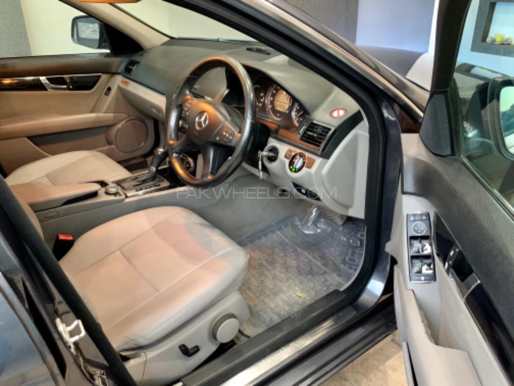 Mercedes Benz C Class 2007 for Sale in Islamabad Mercedes Benz C Class 2007 for Sale in Islamabad Image-6