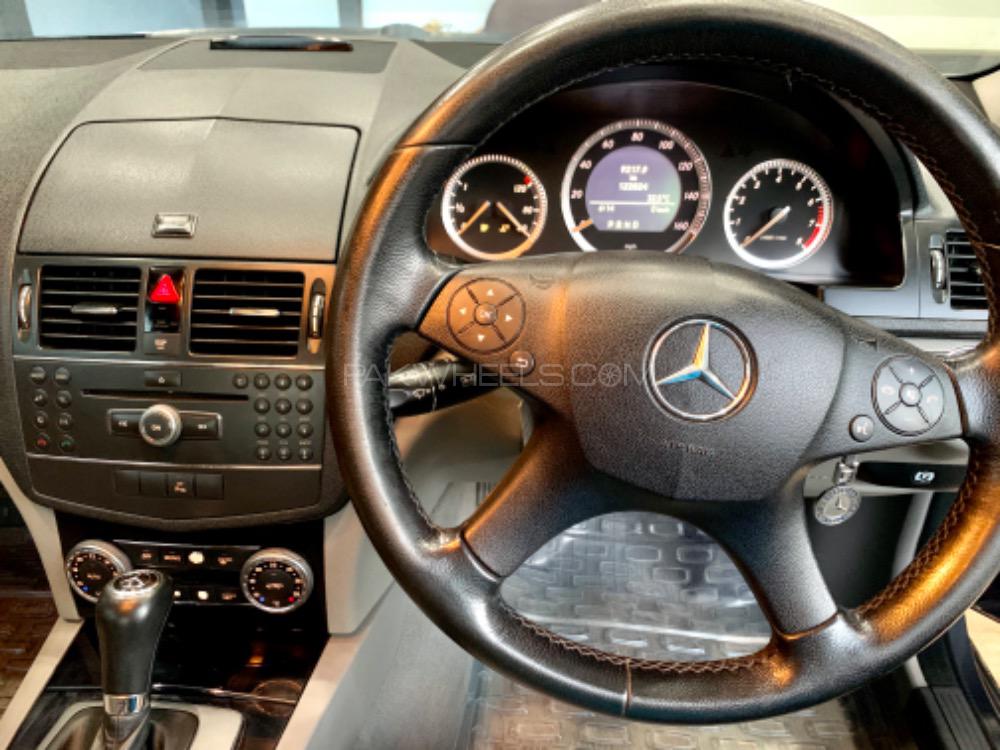 Mercedes Benz C Class 2007 for Sale in Islamabad Mercedes Benz C Class 2007 for Sale in Islamabad Image-7