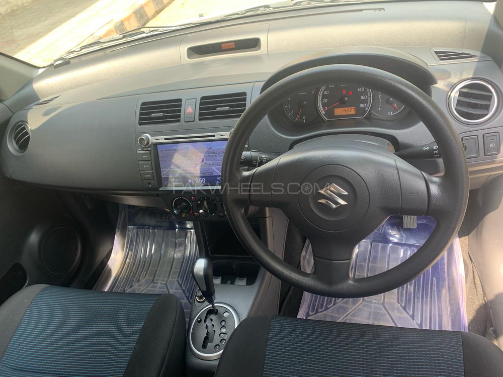 Suzuki Swift 2018 for Sale in Karachi Suzuki Swift 2018 for Sale in Karachi Image-4
