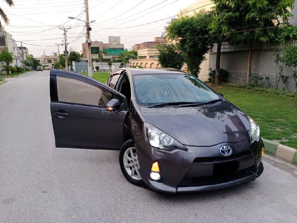 Toyota Aqua 2012 for Sale in Peshawar Image-1