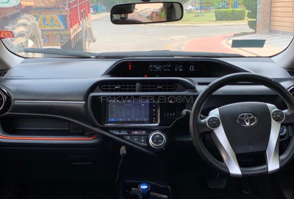 Toyota Aqua 2015 for Sale in Lahore Toyota Aqua 2015 for Sale in Lahore Image-6