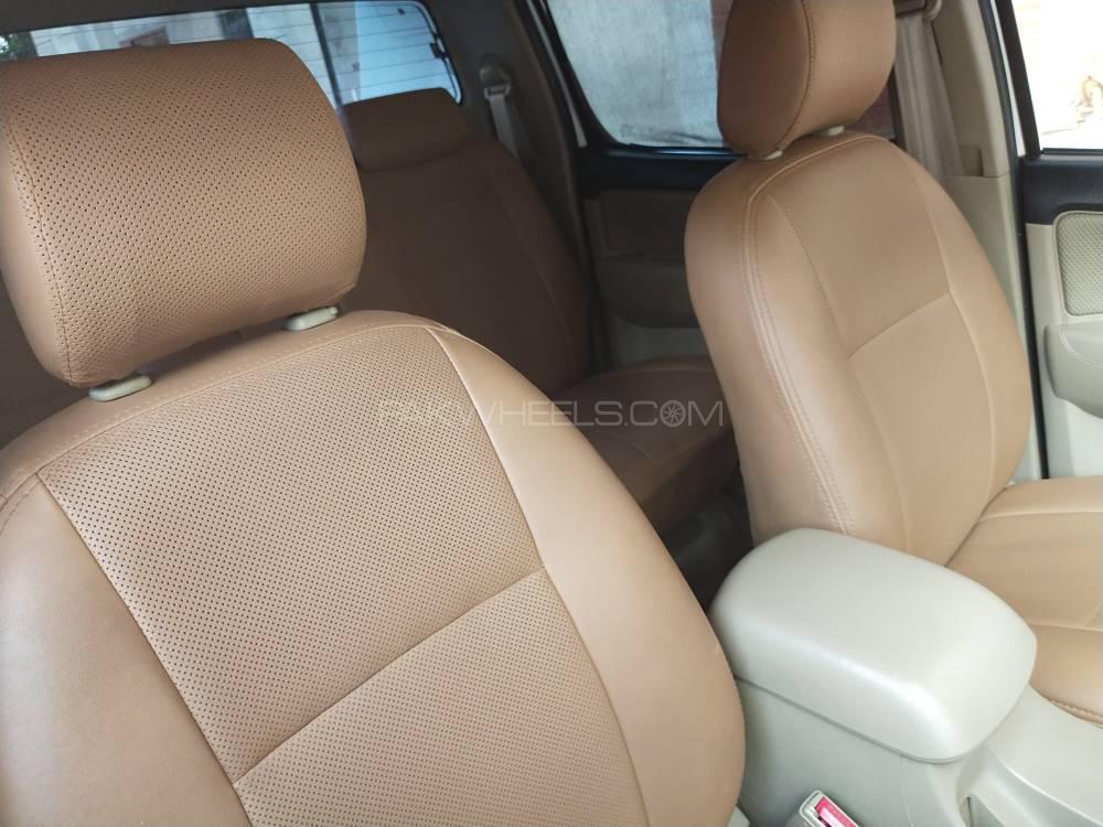 Toyota Hilux 2016 for Sale in Multan Toyota Hilux 2016 for Sale in Multan Image-3