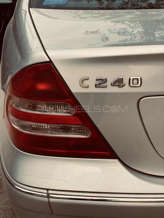Mercedes Benz C Class - 2003  Mercedes Benz C Class - 2003  Image-5
