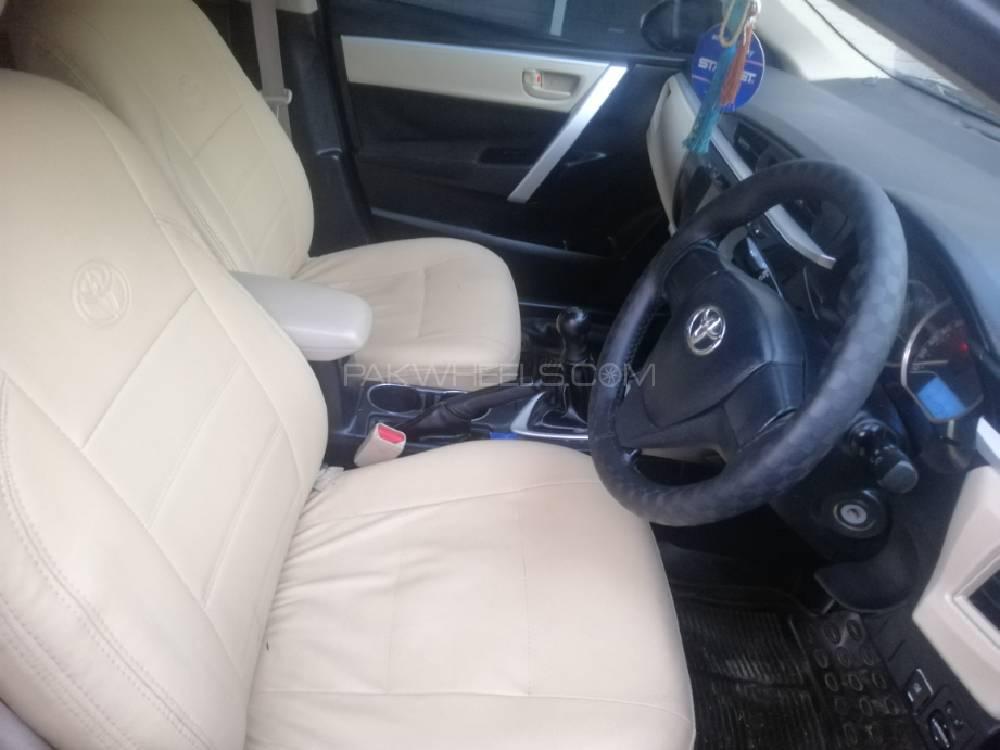 Toyota Corolla 2015 for Sale in Lahore Toyota Corolla 2015 for Sale in Lahore Image-7