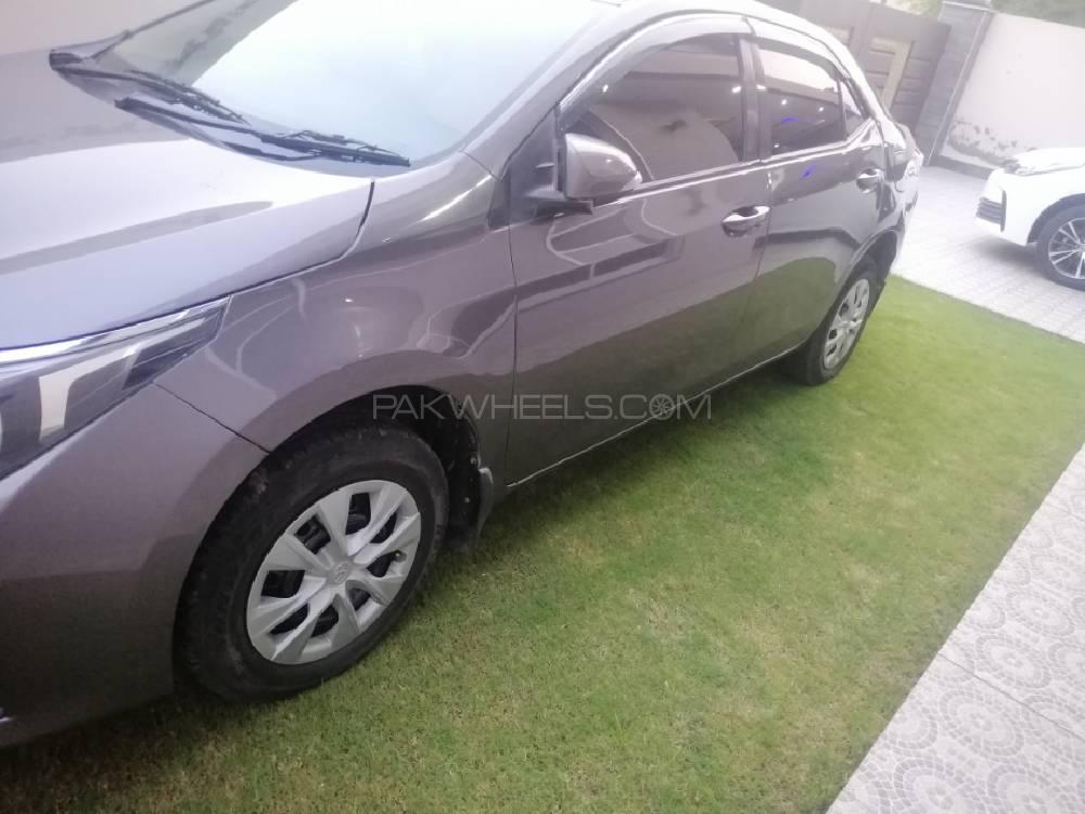 Toyota Corolla 2015 for Sale in Lahore Toyota Corolla 2015 for Sale in Lahore Image-3