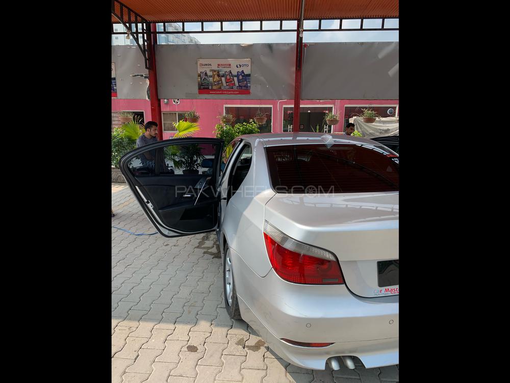 بی ایم ڈبلیو 5 سیریز 2005 for Sale in اسلام آباد بی ایم ڈبلیو 5 سیریز 2005 for Sale in اسلام آباد Image-5