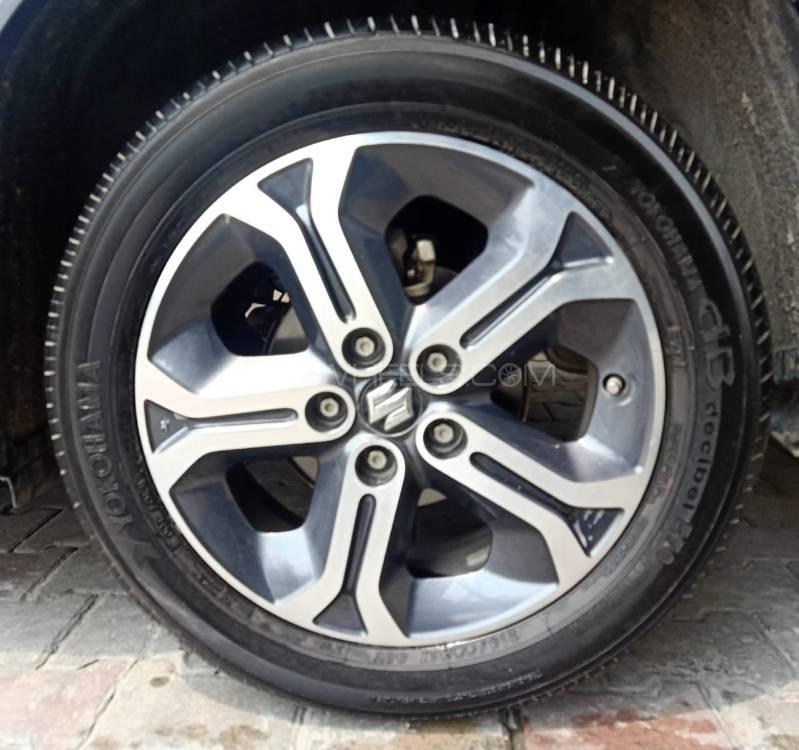 Suzuki Vitara 2016 for Sale in Lahore Suzuki Vitara 2016 for Sale in Lahore Image-13