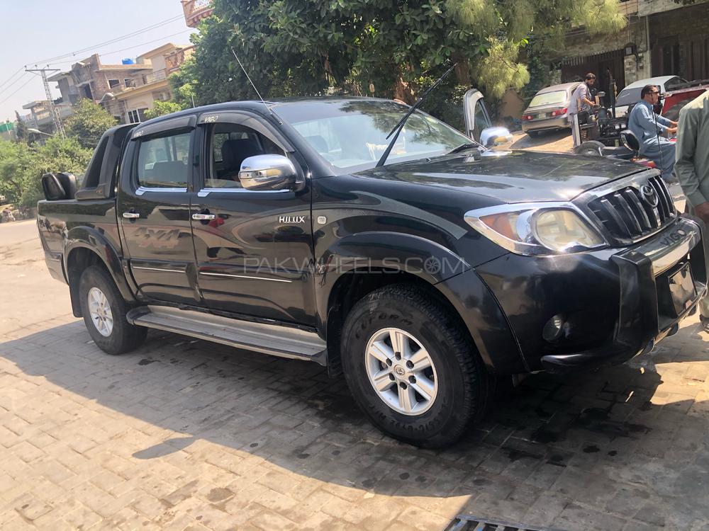 Toyota Hilux 2008 for Sale in Islamabad Image-1