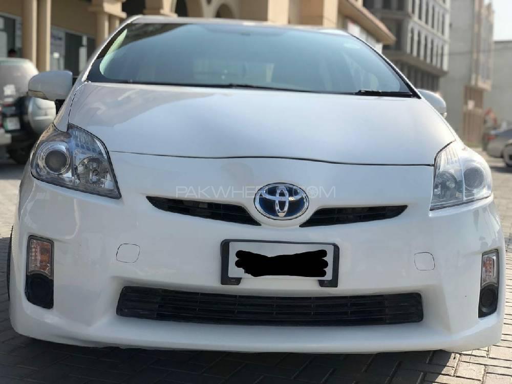 Toyota Prius 2010 for Sale in Wah cantt Image-1
