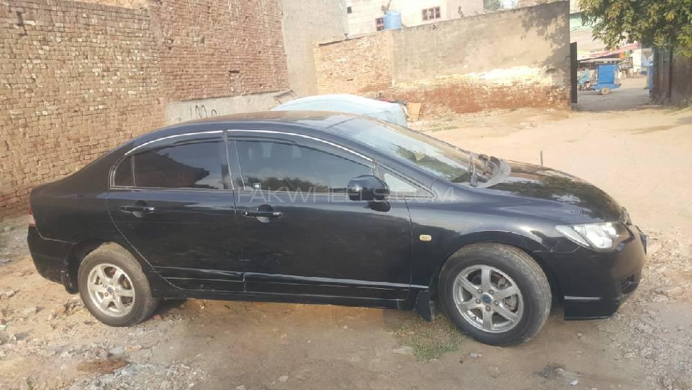 Honda Civic 2011 for Sale in Hafizabad Honda Civic 2011 for Sale in Hafizabad Image-2